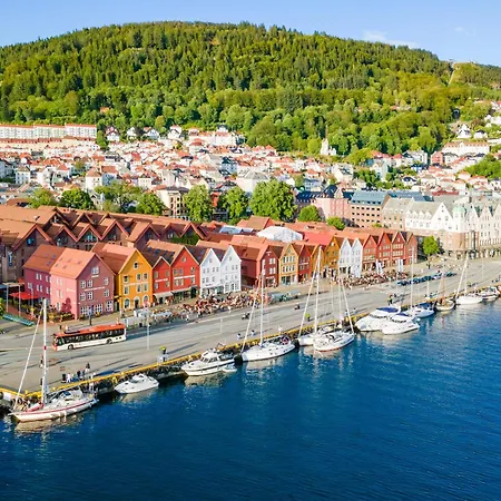 Apartament King Bed - Behind Bryggen - Renovated Des 23 *